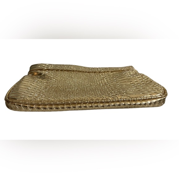 Guess Gold Rush Clutch Cosmetic Pouch - Picture 8 of 9